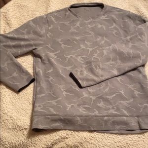 Men’s Old Navy Active Long Sleeve XL - Grey Camo